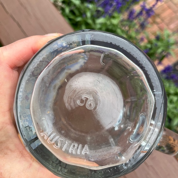 Munchen Oktoberfest Heavy Glass 1 liter (33 oz) Beer Mug Stein Austria 2014 - Picture 6 of 10